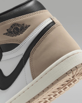 Air Jordan 1 Retro High OG Women's Shoes