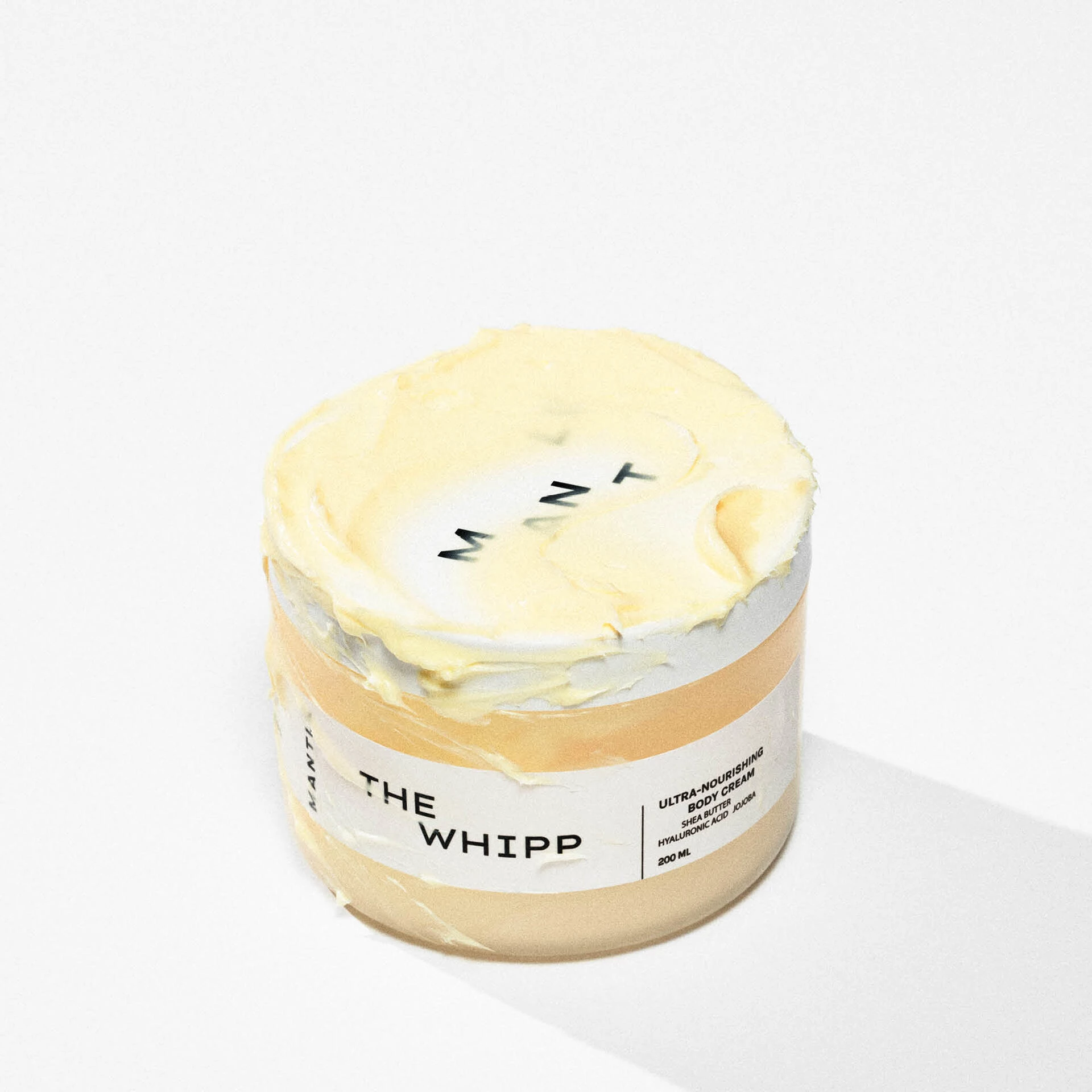 The Whipp – Cremă de corp ultra-hrănitoare cu efect de spumă 200 ml - MANTLE