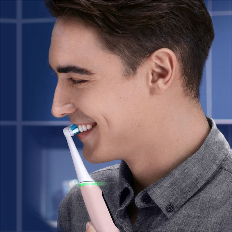 Elektrická zubná kefka Oral-B iO 6