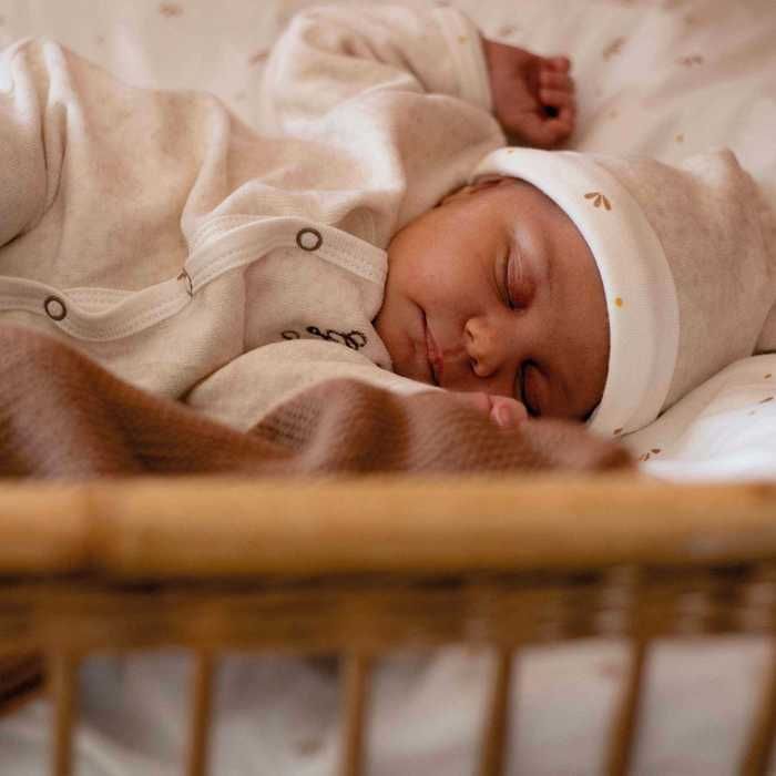 Three Kilos Seven baby birth kit