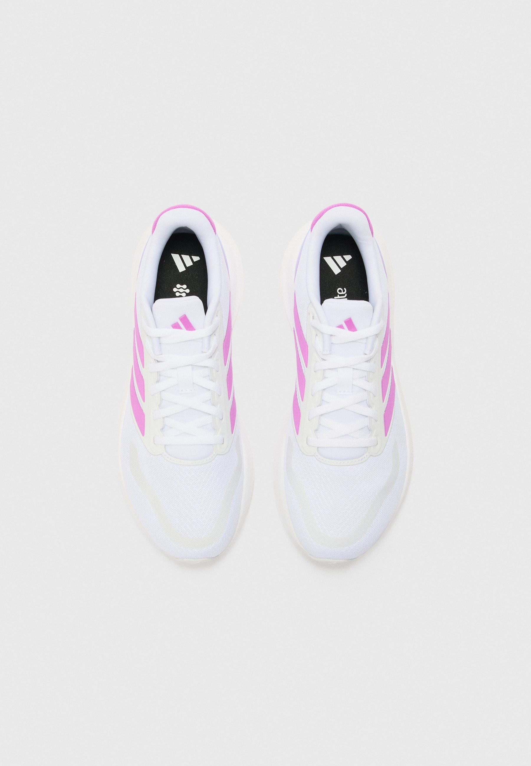 adidas Performance RUNFALCON - Chaussures de running sur route - blanc/violet/bleu clair