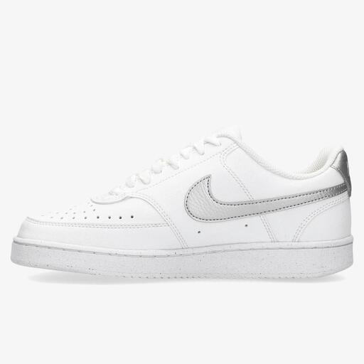  Nike Court Vision