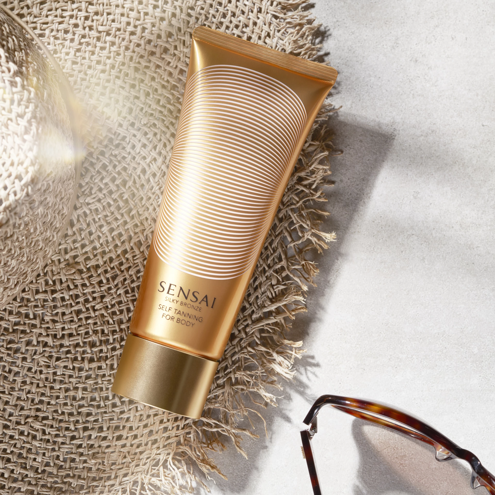 Self-tamnjenje za tijelo Silky Bronze 150 ml - SENSAI