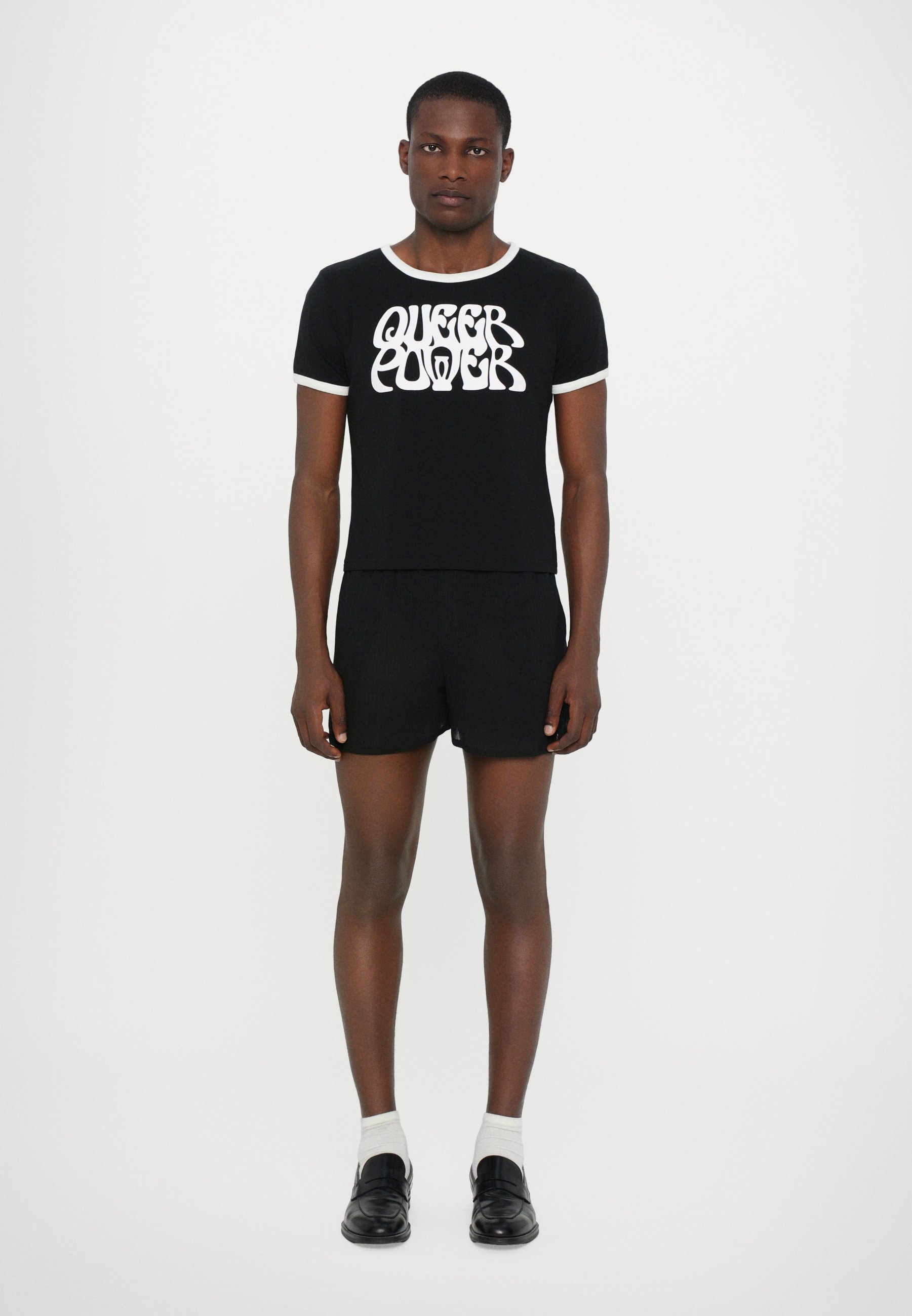 Ludovic de Saint Sernin QUEER POWER UNISEX - T-shirt met print - zwart