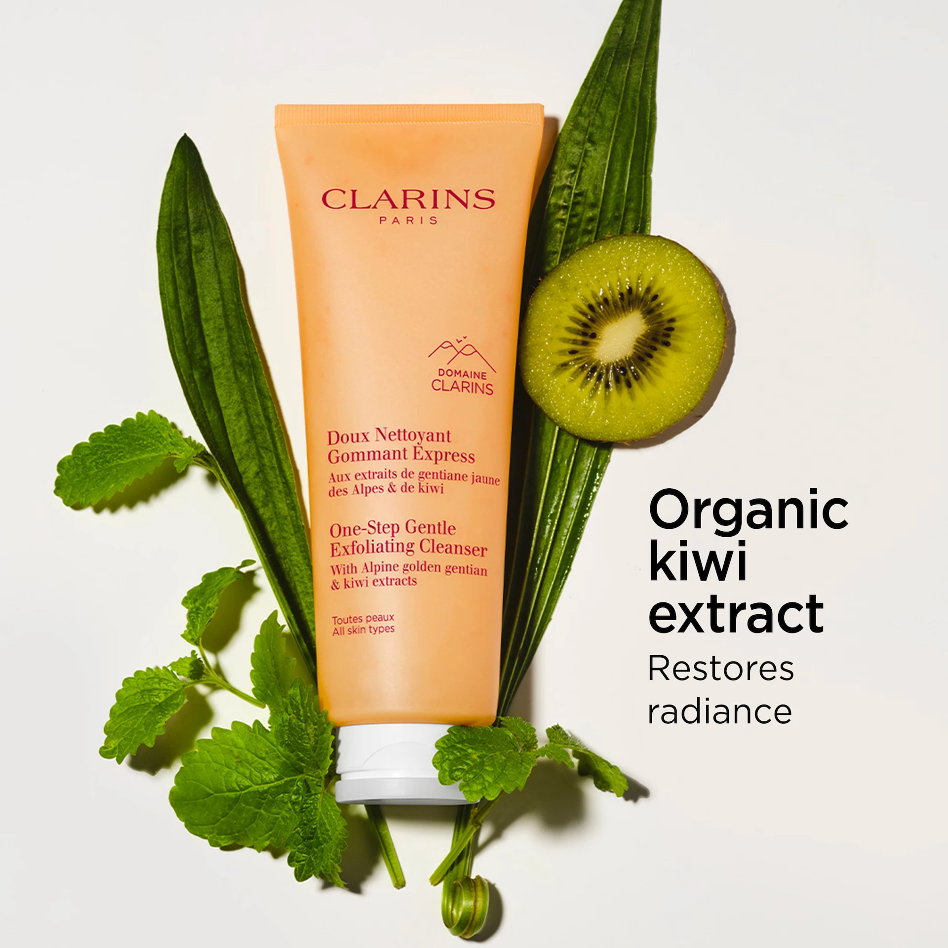 Demachiant exfoliant delicat într-un singur pas 125 ml - Clarins