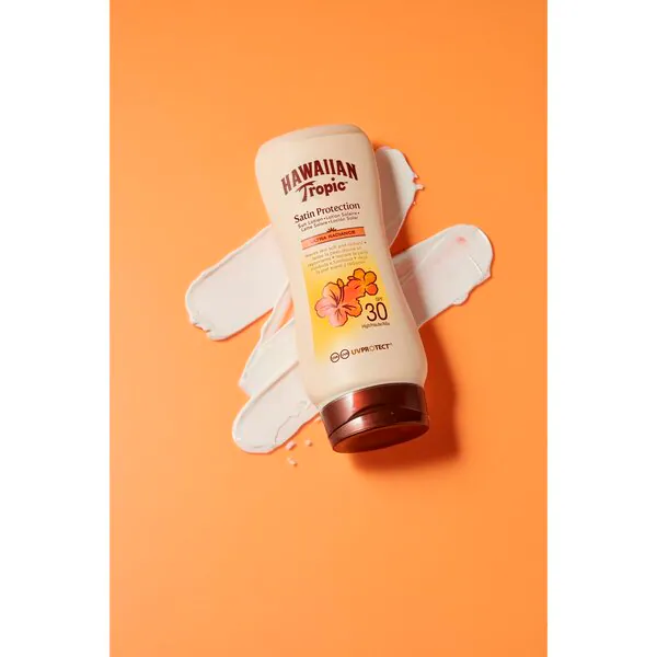 Hawaiian Tropic Satin Protection SPF30 Sun Lotion<br>180ml