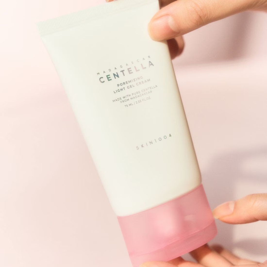 SKIN1004 Ľahký poremizujúci gélový krém s pupočníkom madagaskarským 75 ml