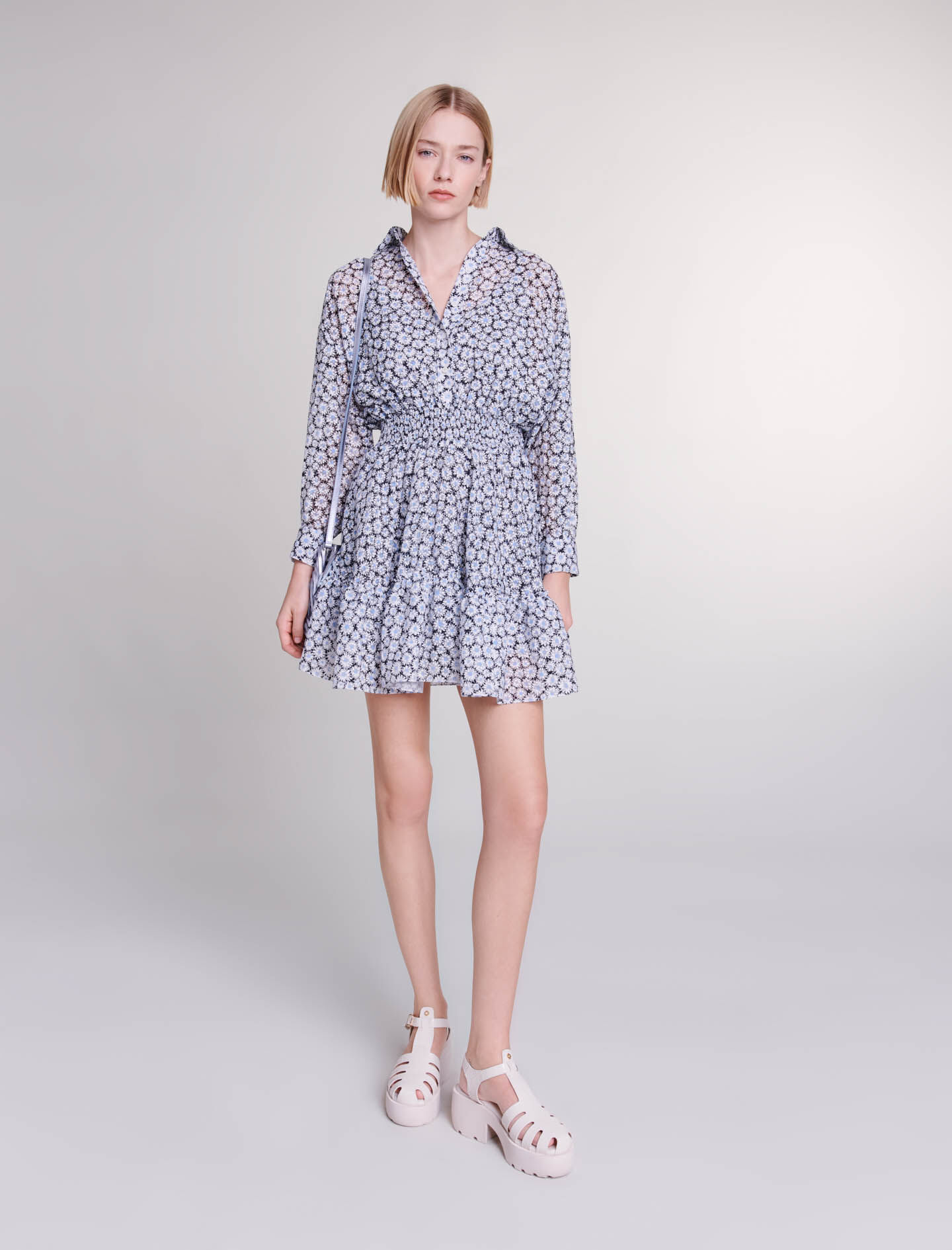 Korte jurk met bloemenprint - Blauwe madeliefjesprint