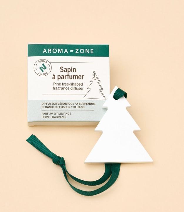 Hangende keramische diffuser in kerstboomvorm