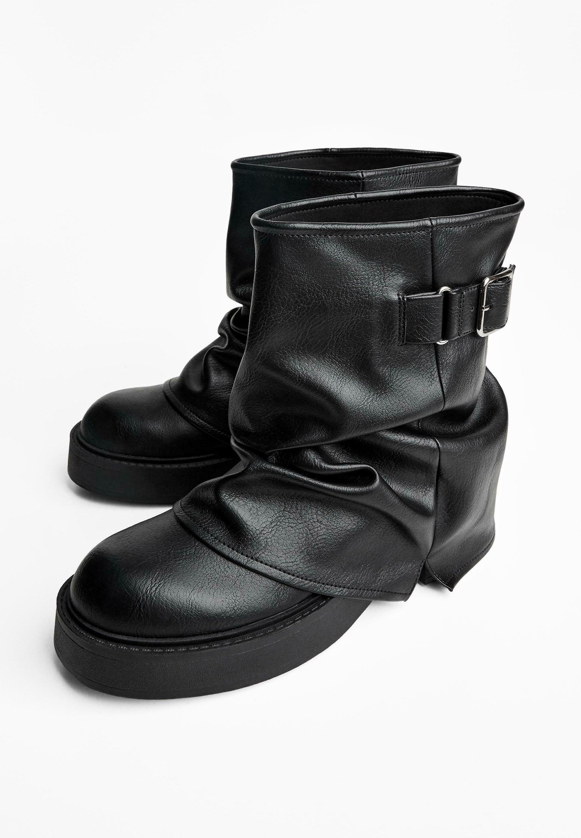 Bershka CON FIBBIA - Stivaletto da cowboy/motociclista - nero