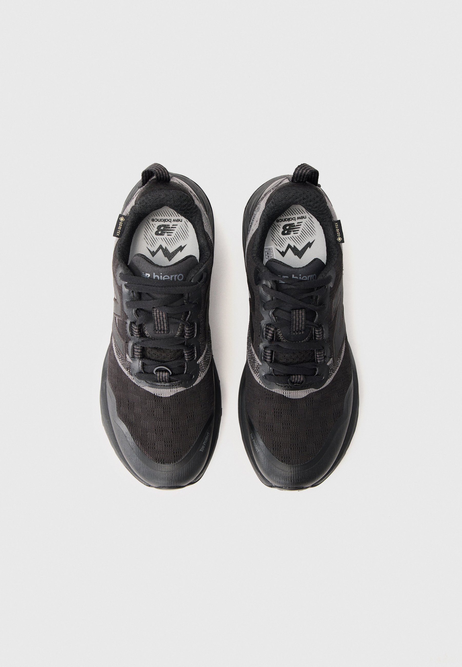 New Balance HIERRO V9 - Trailrunningschoenen - zwart