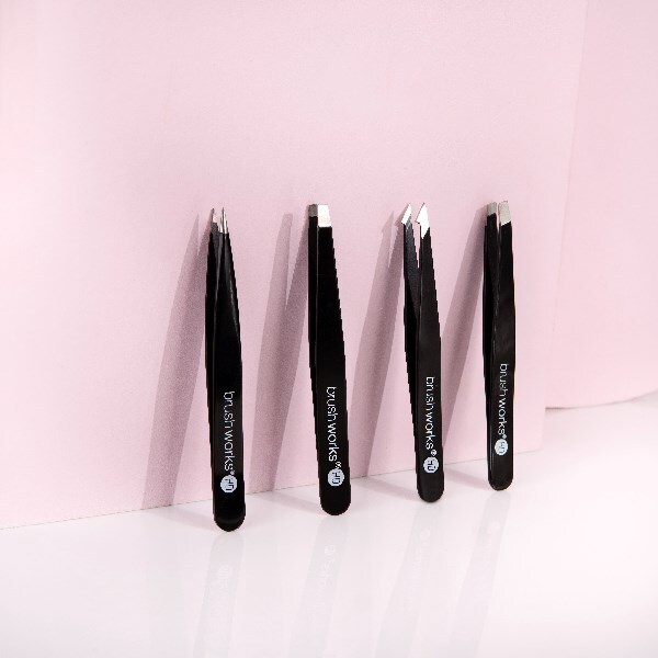 Set di pinzette combinate Brushworks da 4 pezzi - Nero