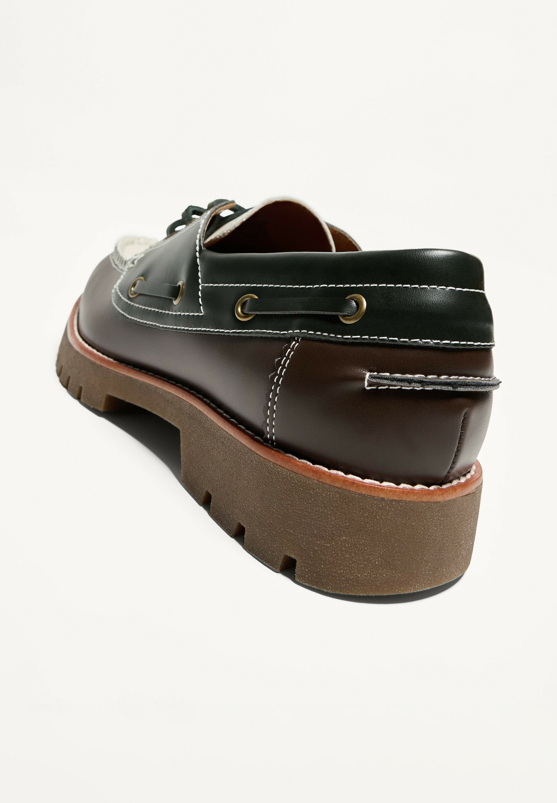 Bershka TRE TONI MOC TOE - Scarpe da barca - nere