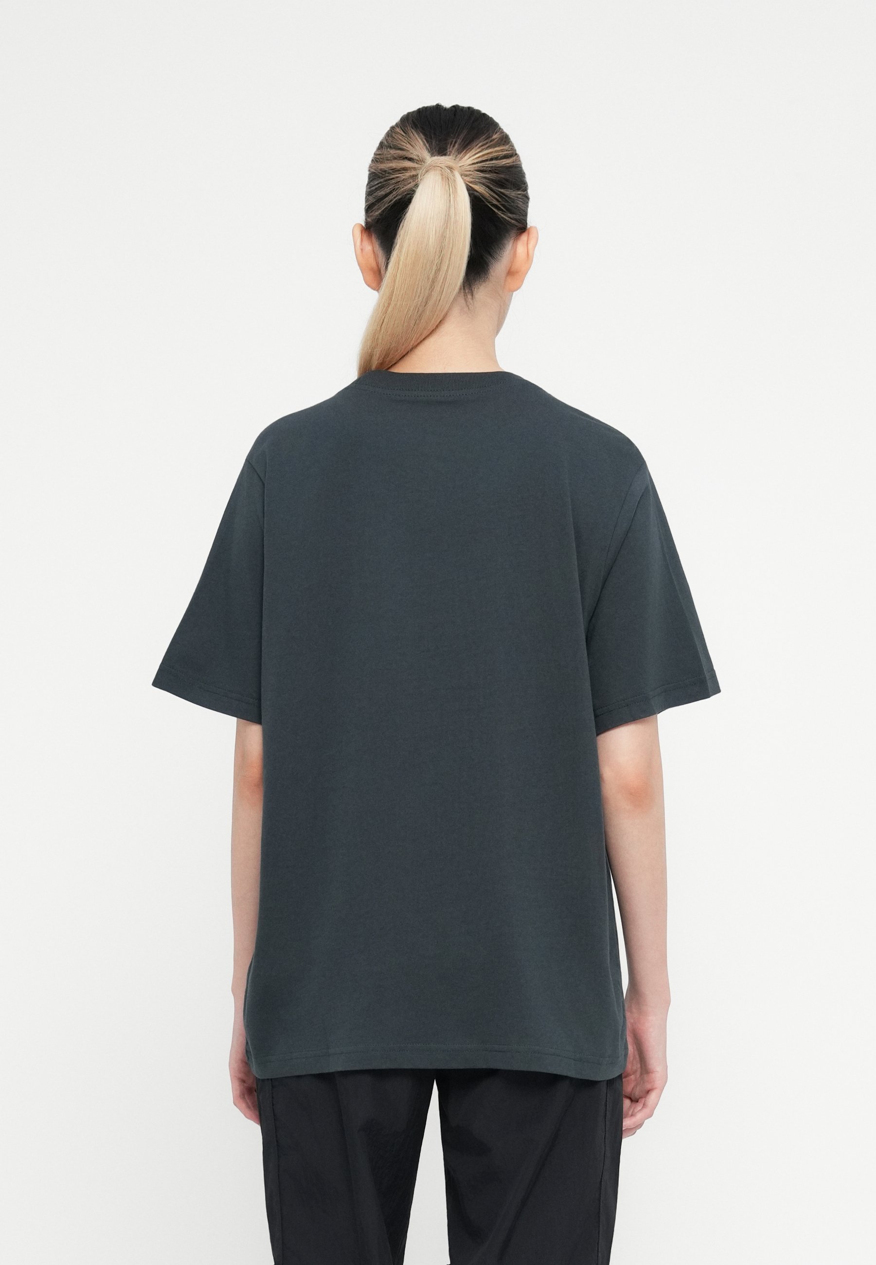 Koszulki Nike Sportswear