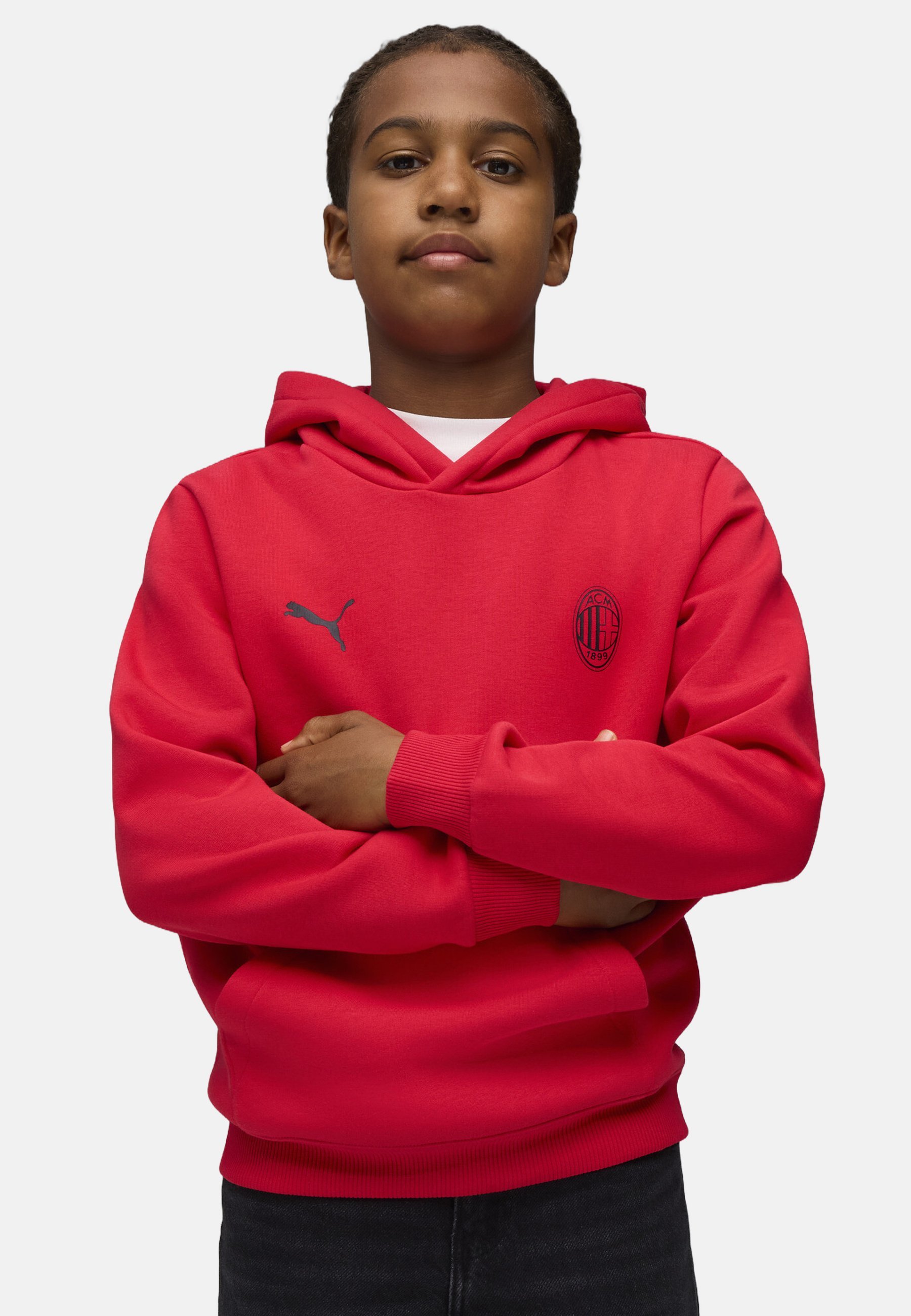 Puma AC MILAN ESSENTIALS - Clubkleding - voor altijd in rood en zwart