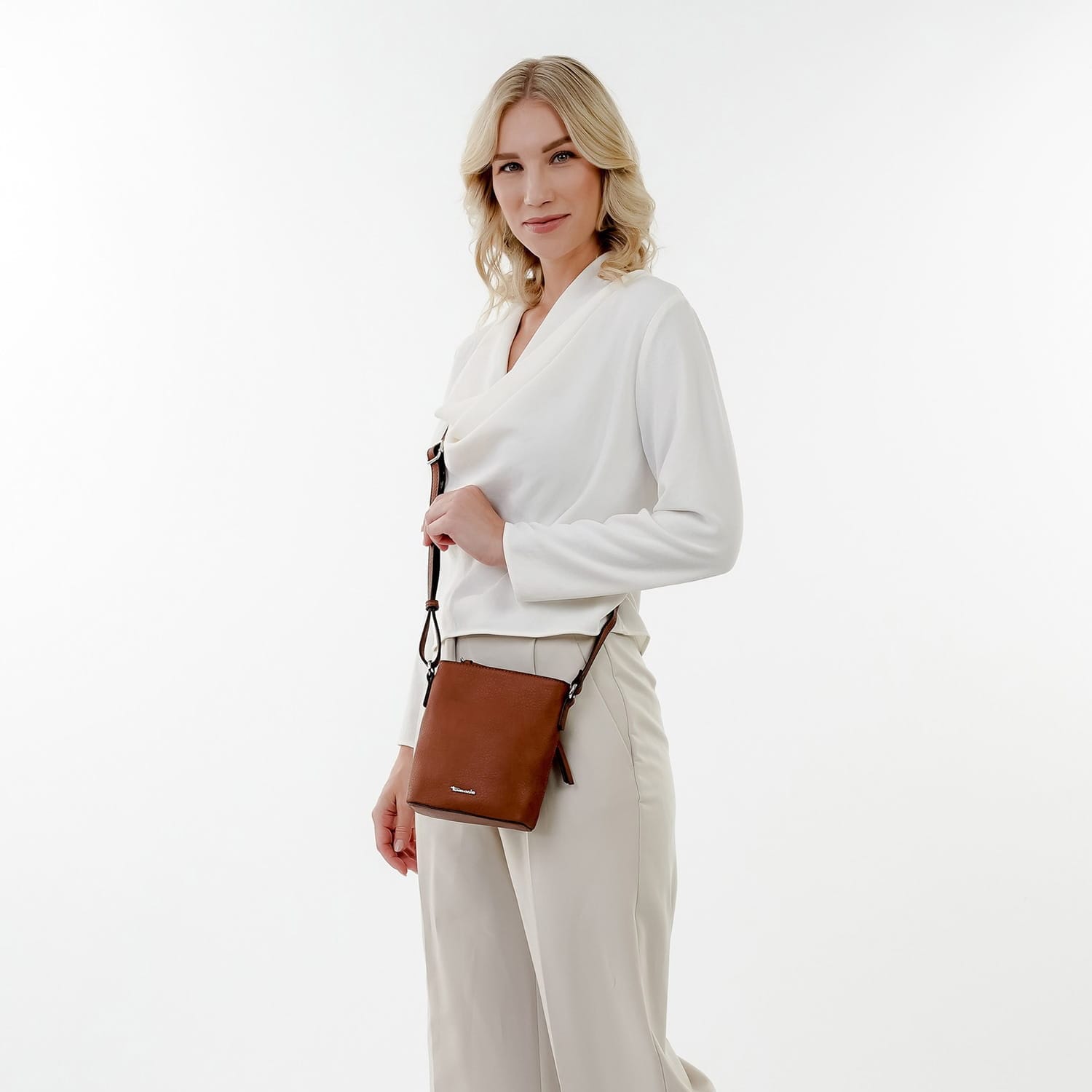Tamaris Schultertasche Alessia - 1 Stück