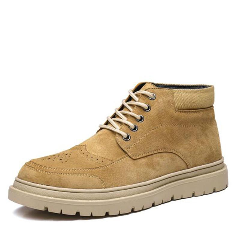 Scarpe da uomo Brock Carved, scarpe alte, stivali Martin, scarpe stringate in pelle scamosciata stile britannico, scarpe lavorate, stivaletti retrò da uomo