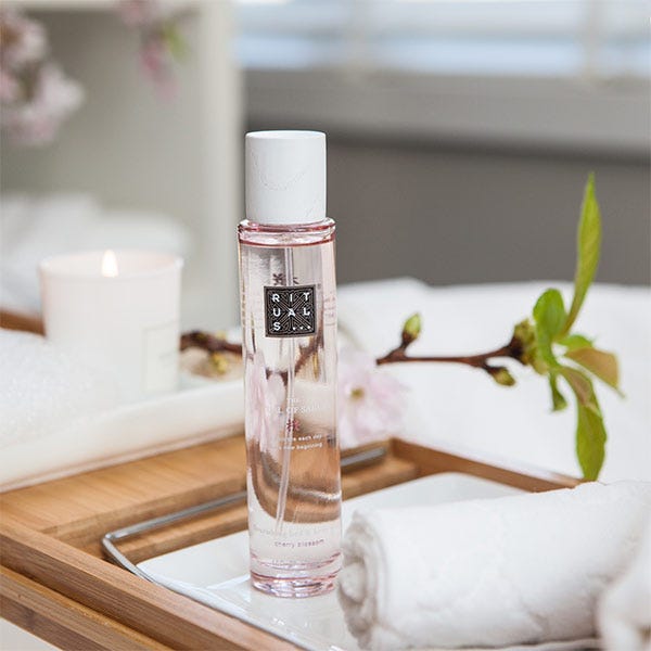 The Ritual Of Sakura haj- és testpermet | 50 ml