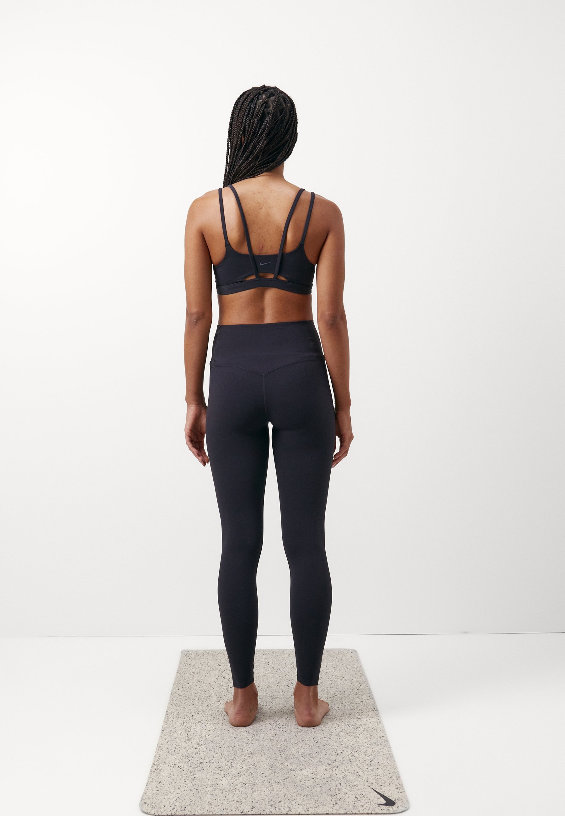 Leggings Nike Performance ZENVY - neri