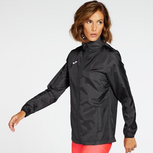 Joma Elite VII juoda striukė vėjui