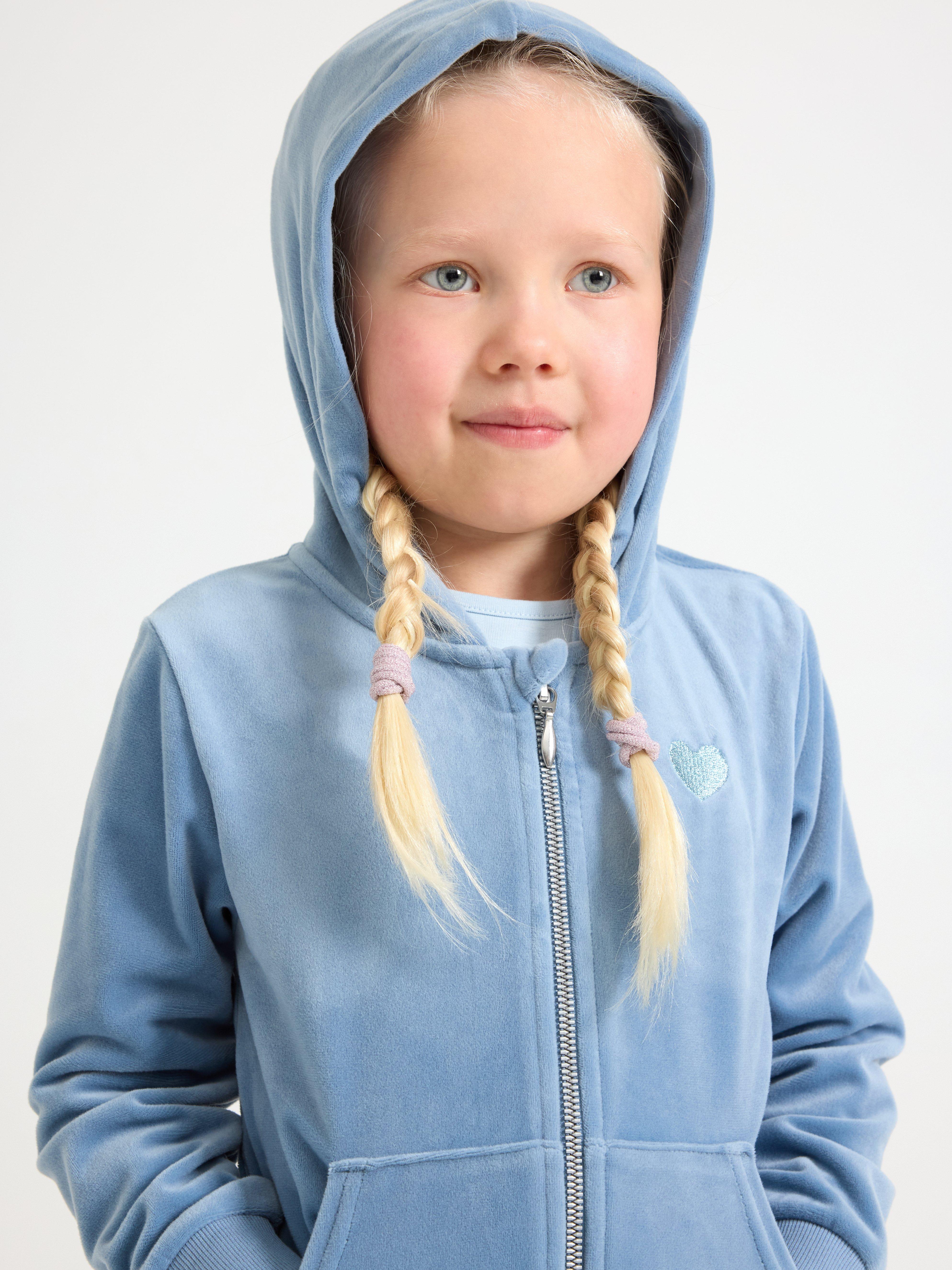 Sudadera con capucha de terciopelo azul claro