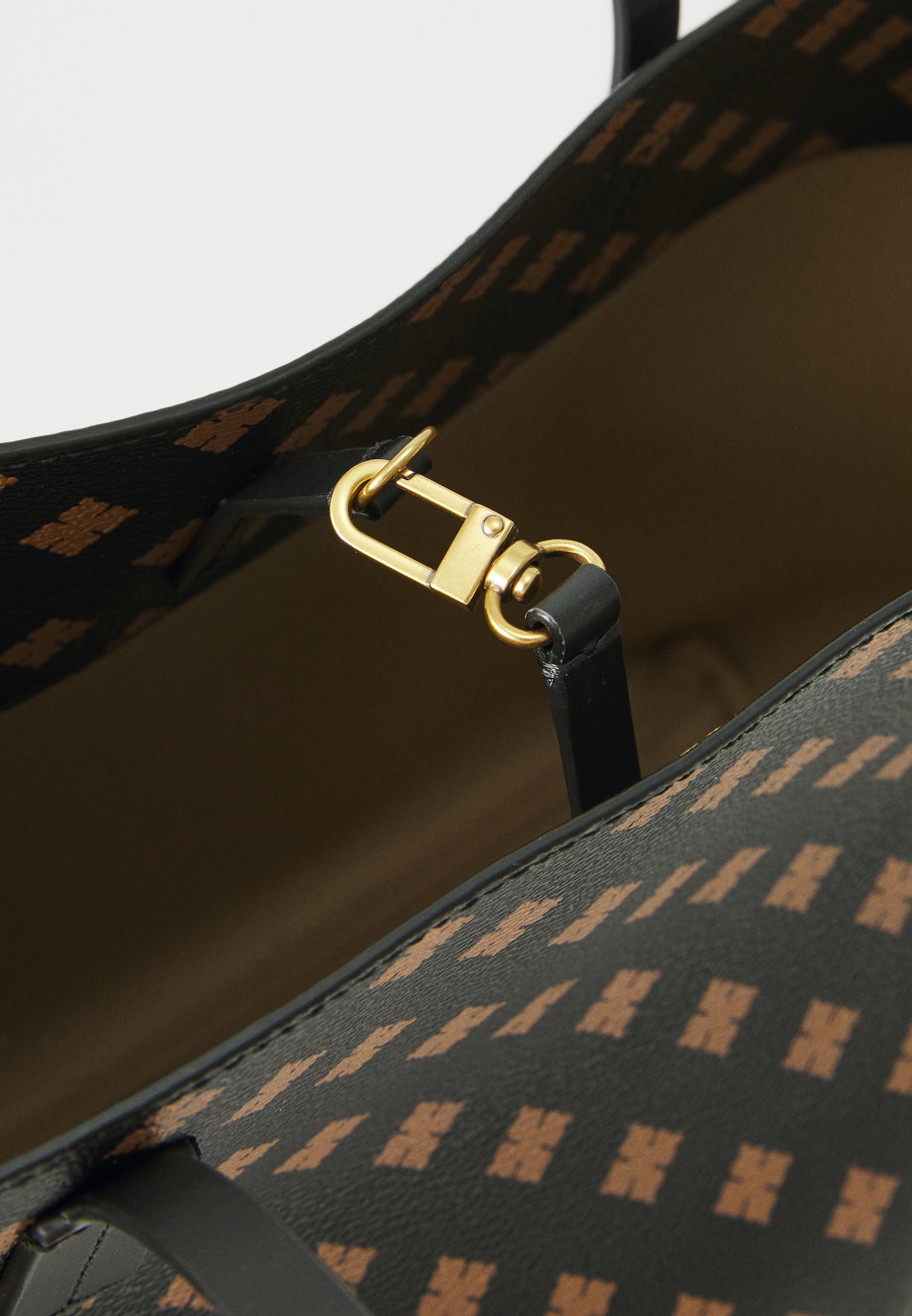 Von Malene Birger ABIGAIL – Handtasche – Walnuss