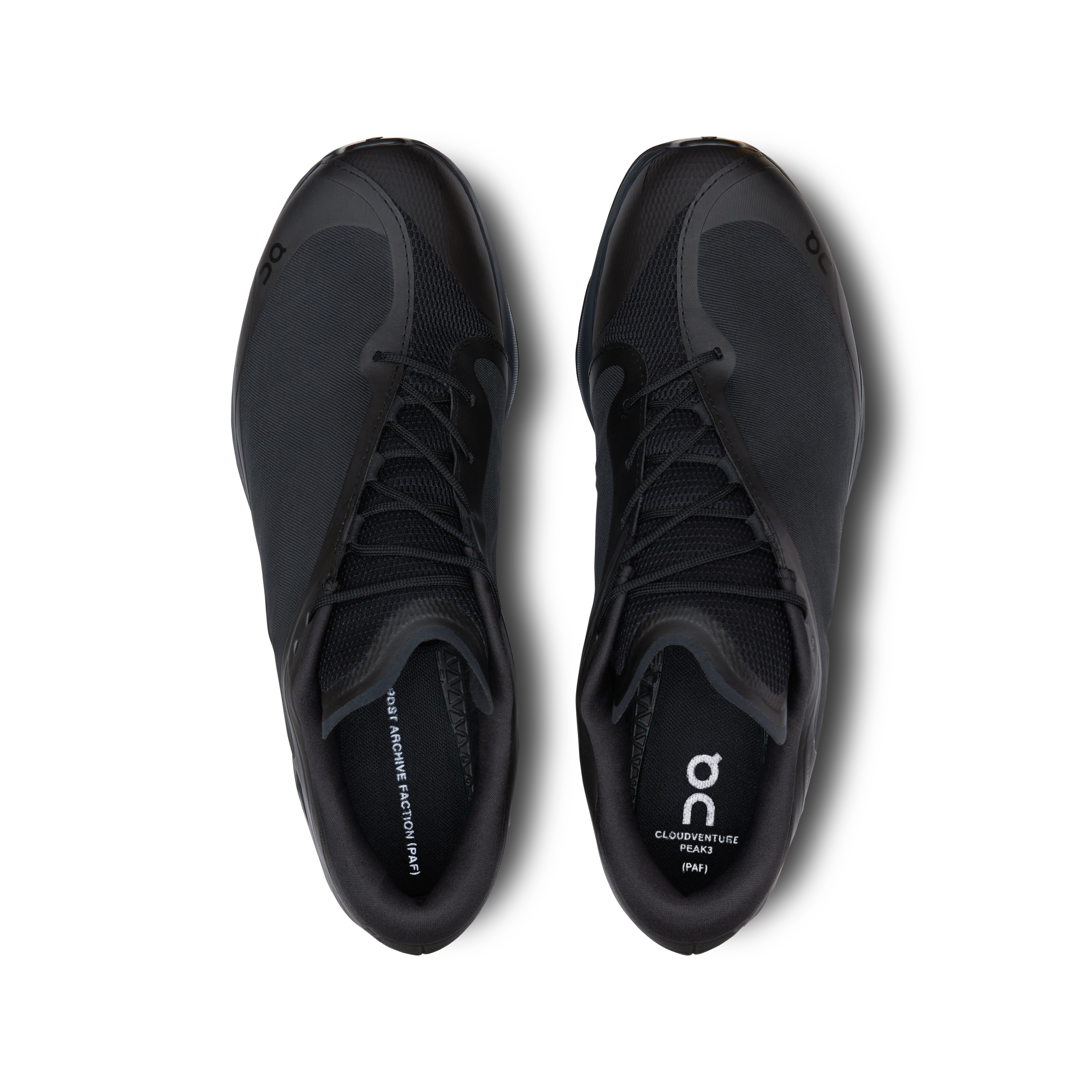 On Heren Cloudventure Peak PAF All Black