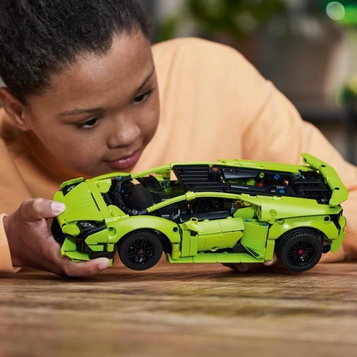 LEGO® Technic 42161 Lamborghini Huracán Tecnica, Kit de Maquette de Voiture pour Enfants Fans de Sport Automobile