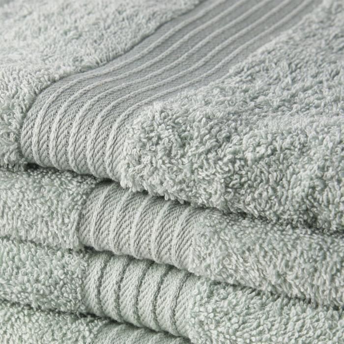TODAY Essential - Juego de 5 toallas de baño de 70x130 cm, 100% algodón, color celadón.
