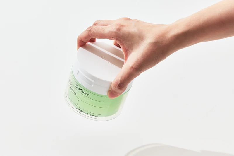 Biodance Sea Kelp Gel Toner Pads so pomirjujoče in tonizirajoče blazinice za obraz.