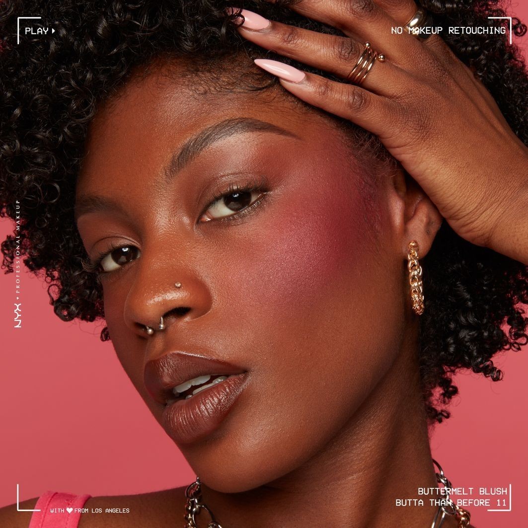 NYX Professional Makeup Blush Buttermelt lícenka - 5 g