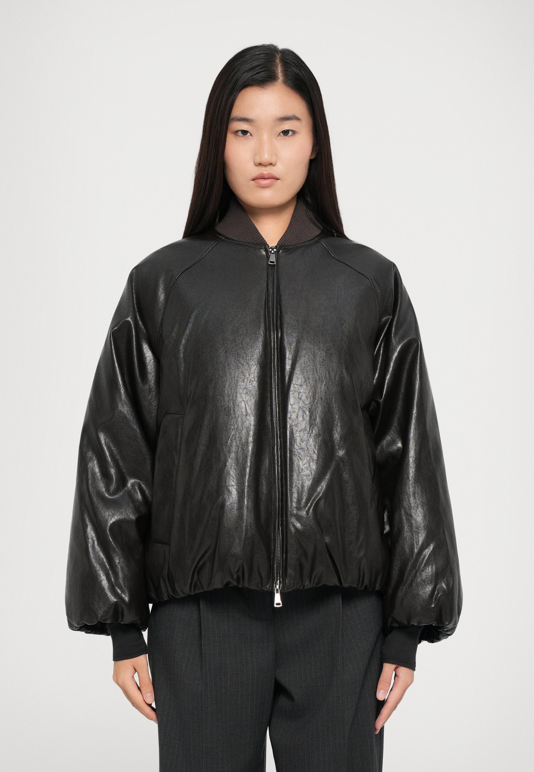 WEEKEND MaxMara POTENTE - Imitatieleren jas - chocolade