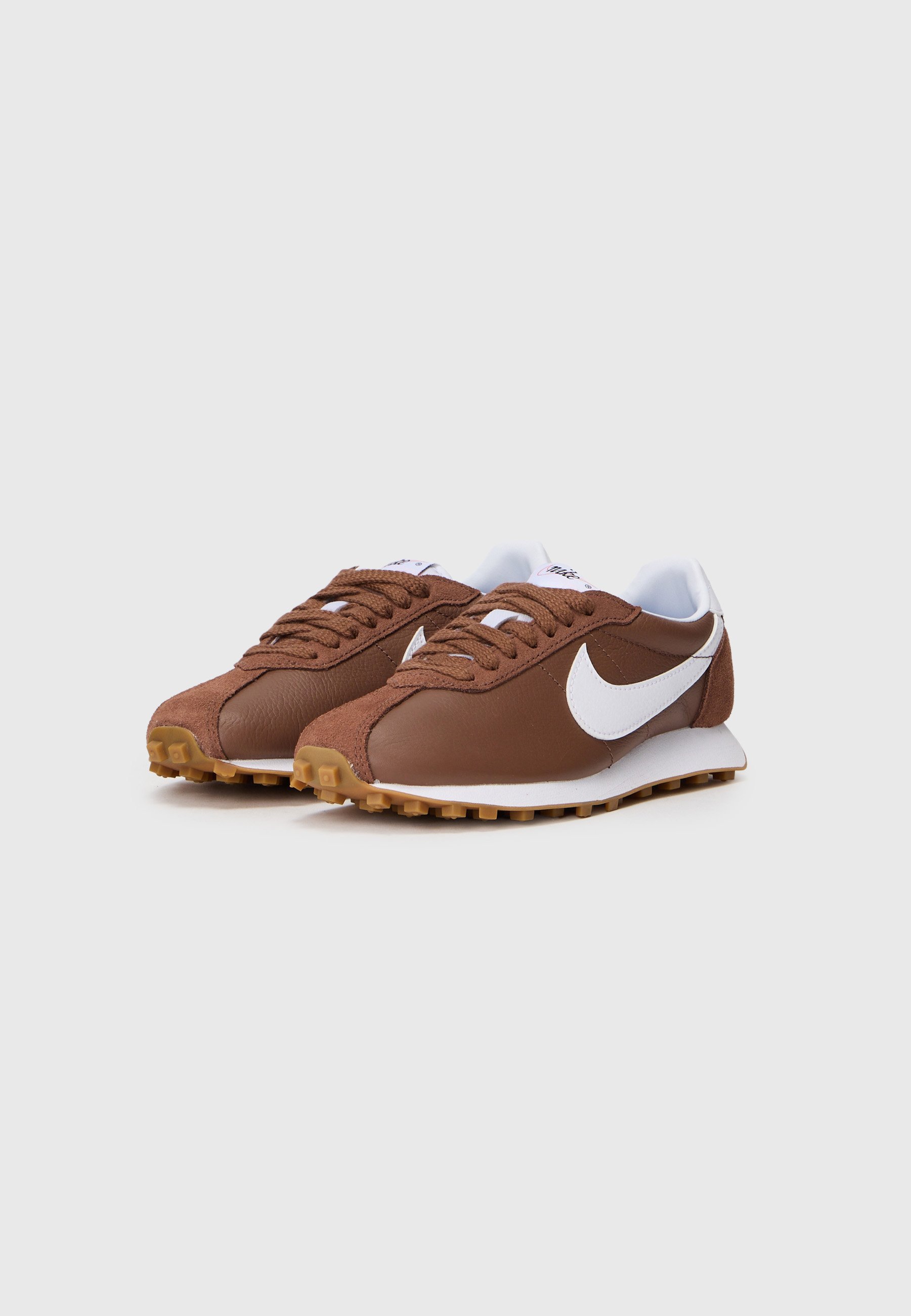 „Nike Sportswear“ žemapadžiai sportbačiai