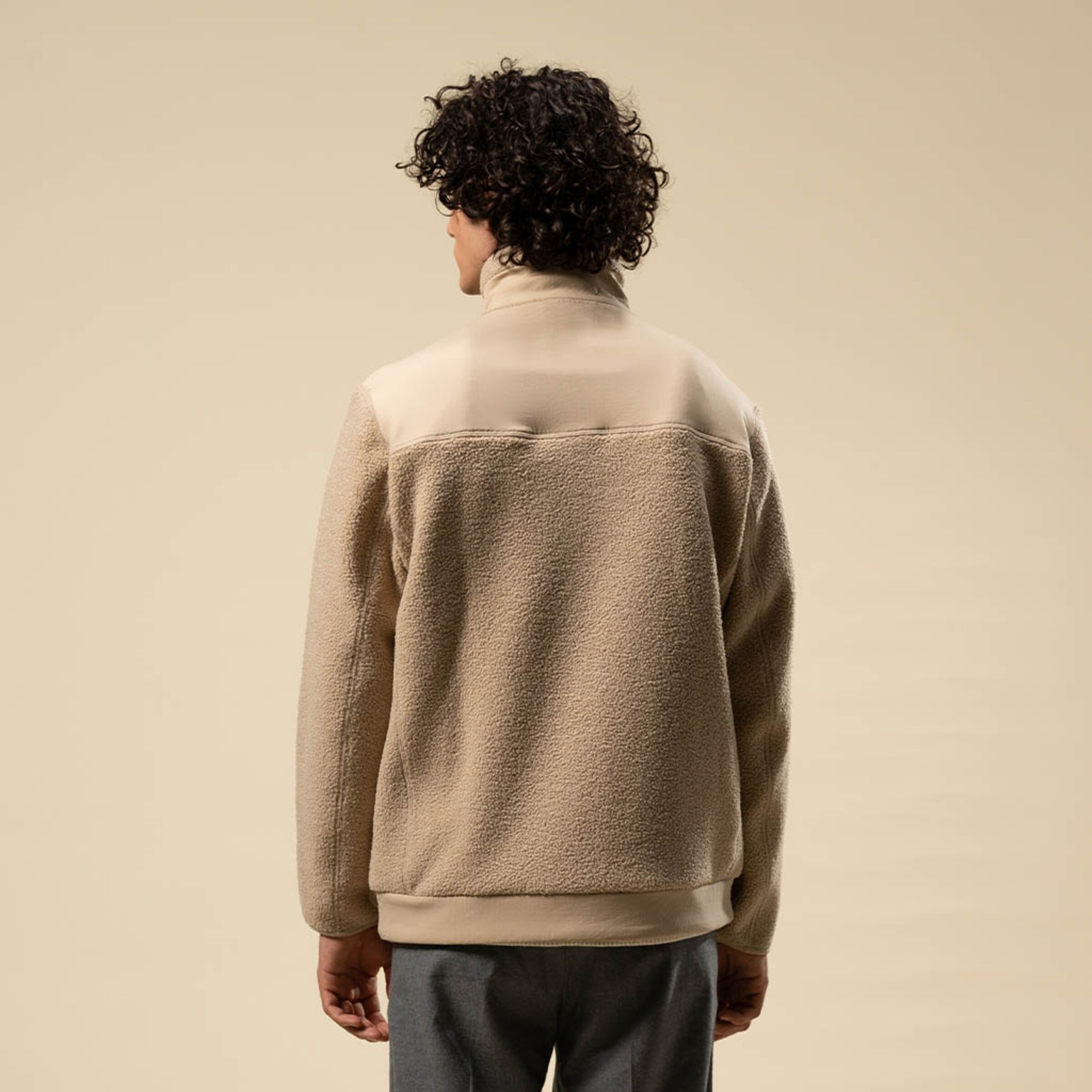 Veste polaire de tous les jours couleur grès