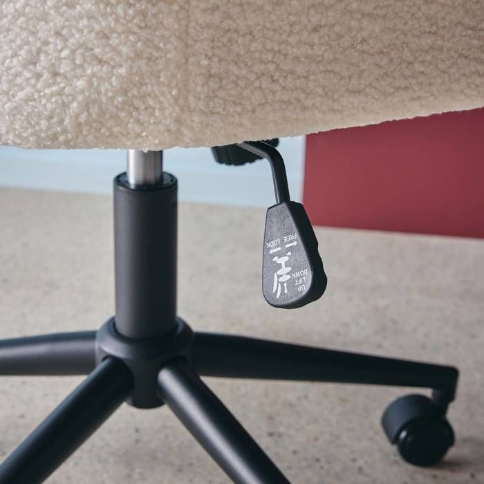 Chaise de bureau à roulettes ajustable métal et bouclette STAN