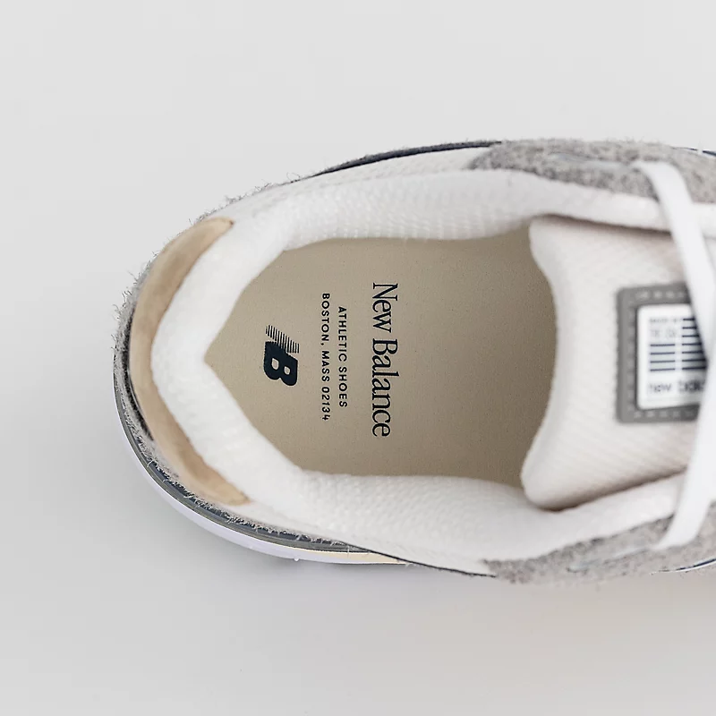 Unisex, gemaakt in de VS 990v4 - Marblehead met vintage indigo