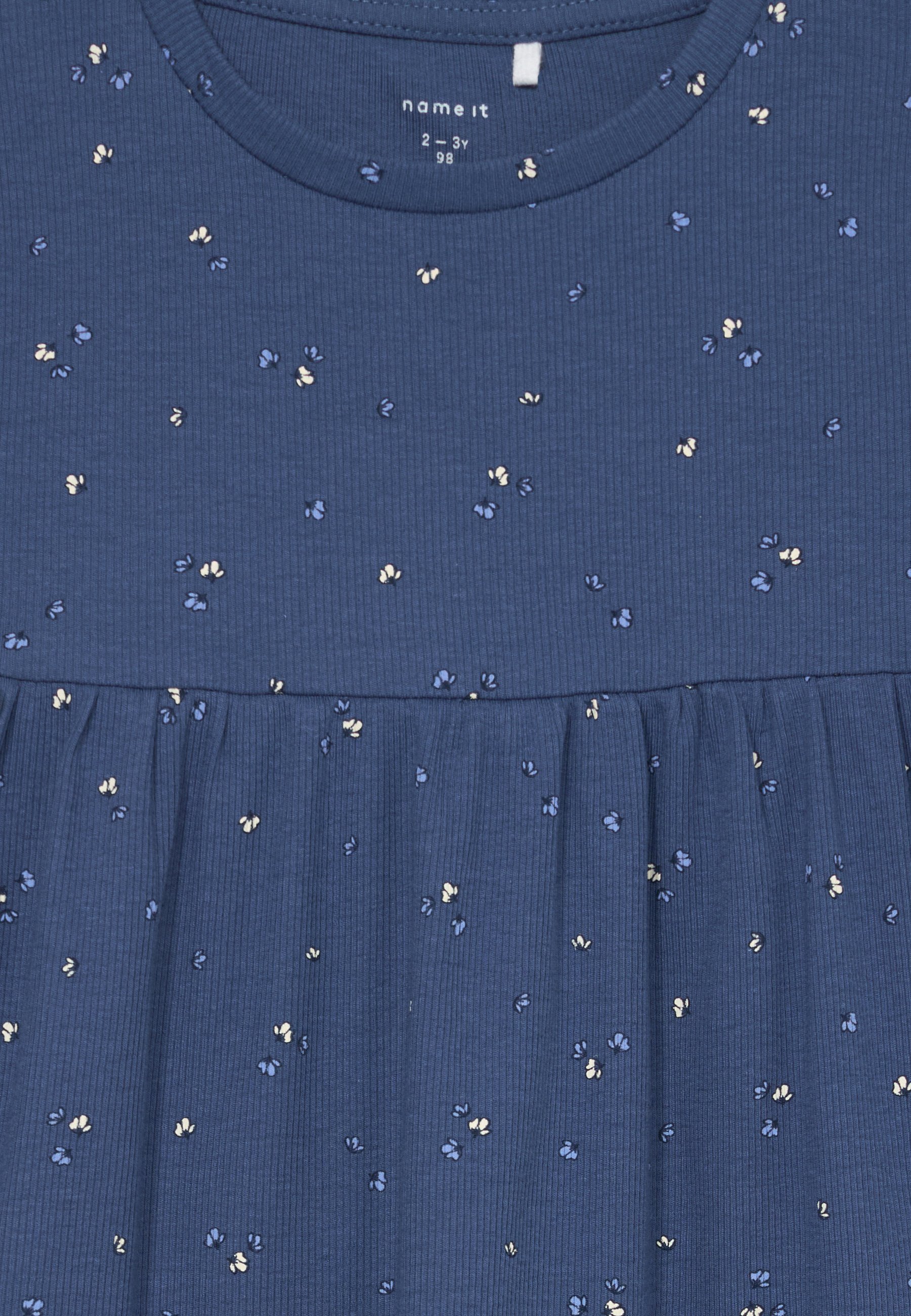 Nommez-la ROBE NMFNELIA - Robe en jersey - bleu indigo
