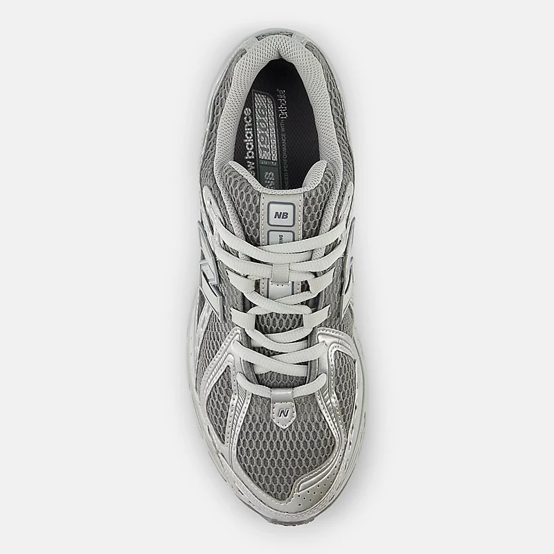 Unisex 1906R - Harbor Grey med metallisk srebrem og betonem