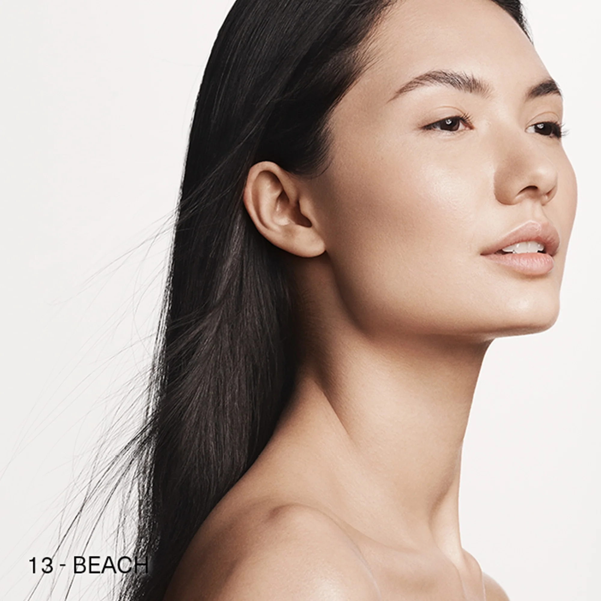 Skincolor Soft Powder Foundation Compact - Fondotinta compatto