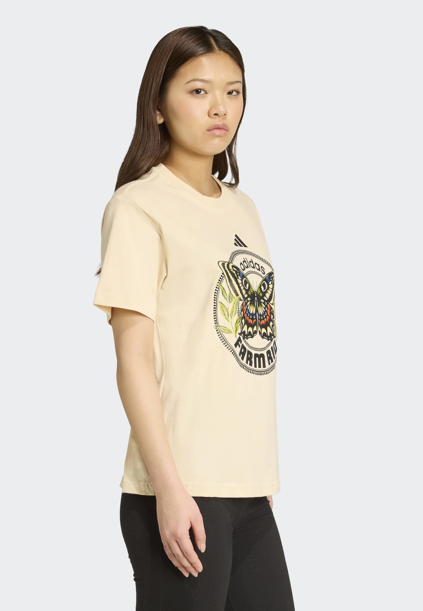 adidas Sportswear FARM GFX - Koszulka z nadrukiem - sand strata