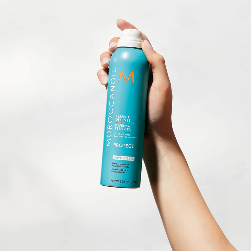 Moroccanoil Protect hittebeschermingsspray voor gebruik bij het gebruik van stijltangen en krultangen.