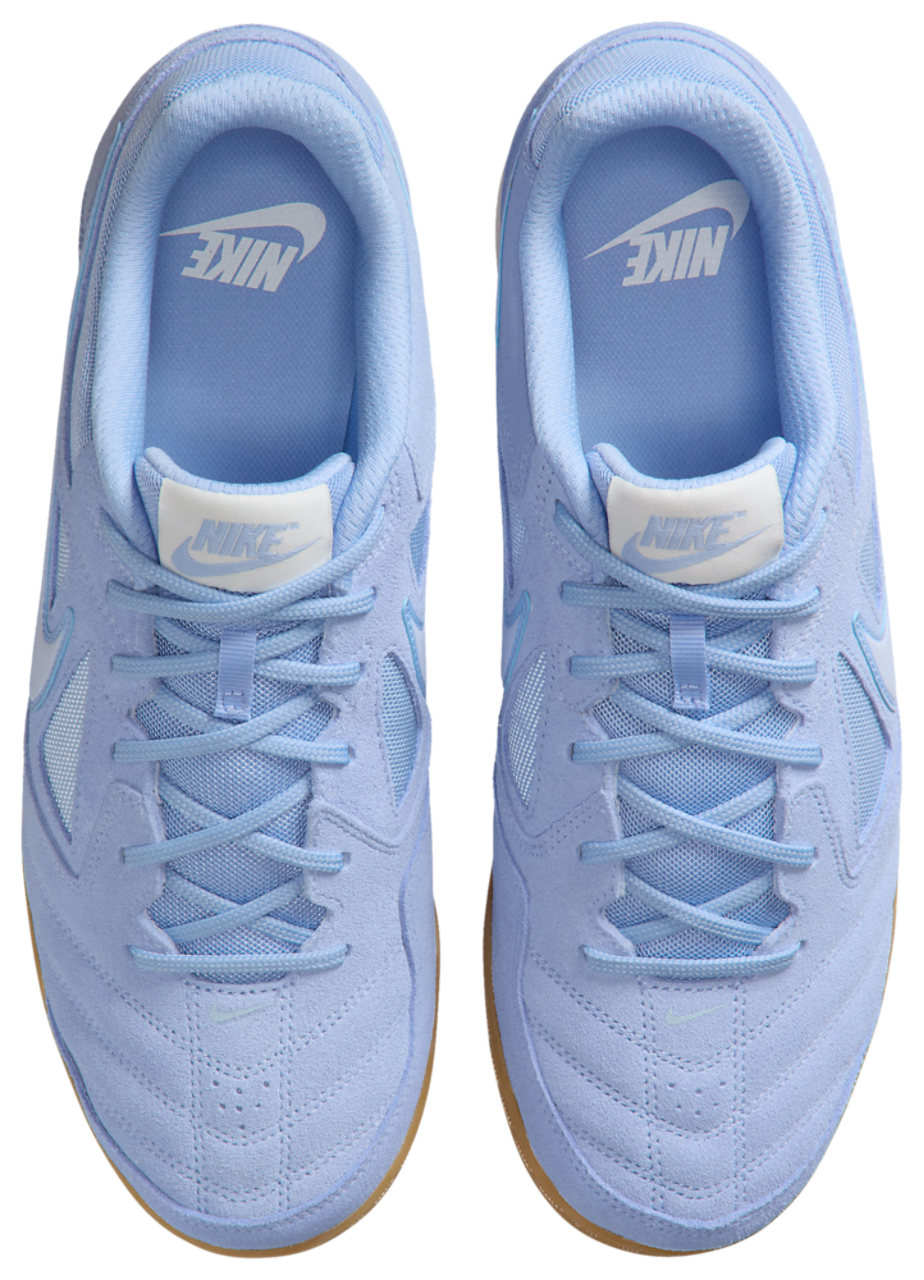 Nike Gato