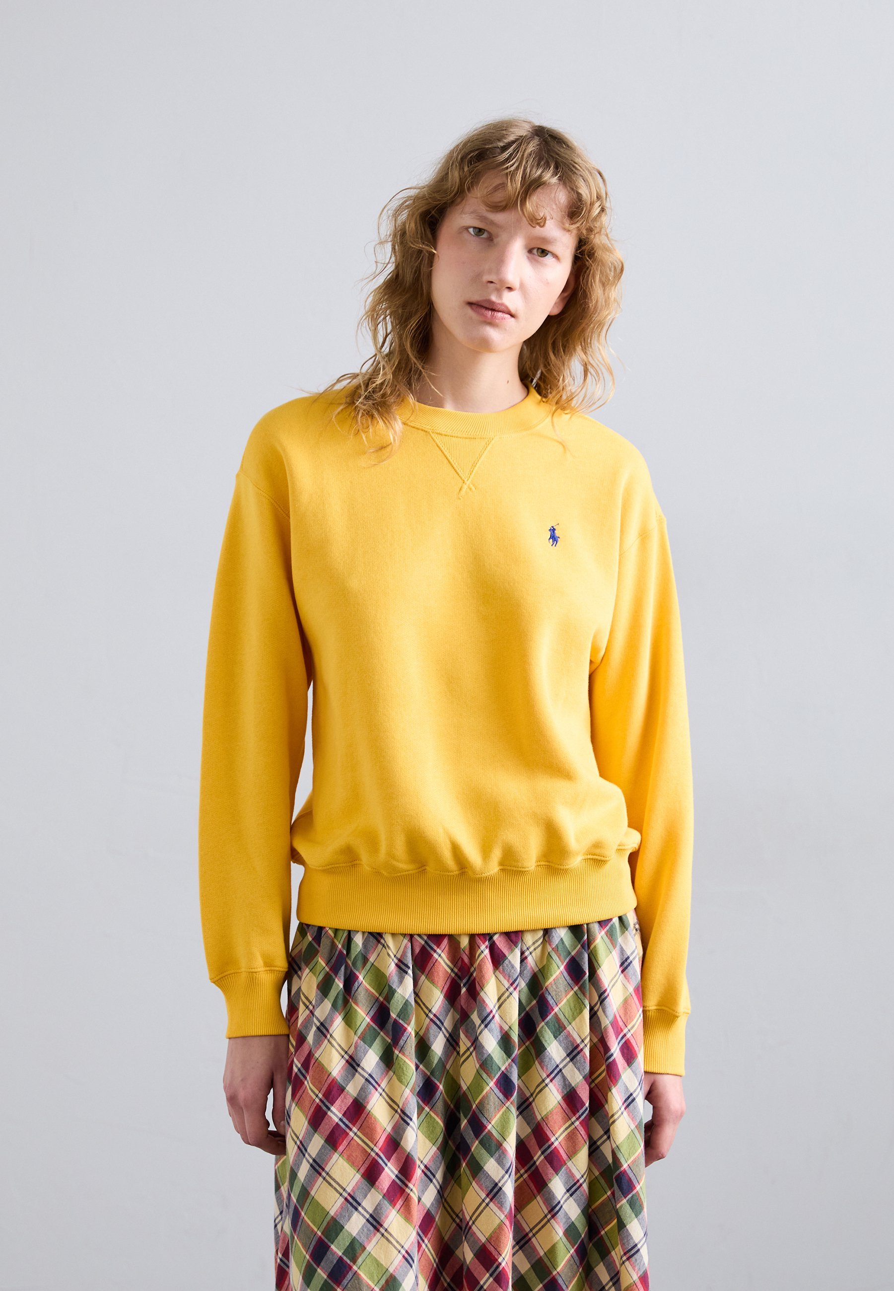 Polo Ralph Lauren Fleece-Sweatshirt mit Rundhalsausschnitt – Gold-Bugle