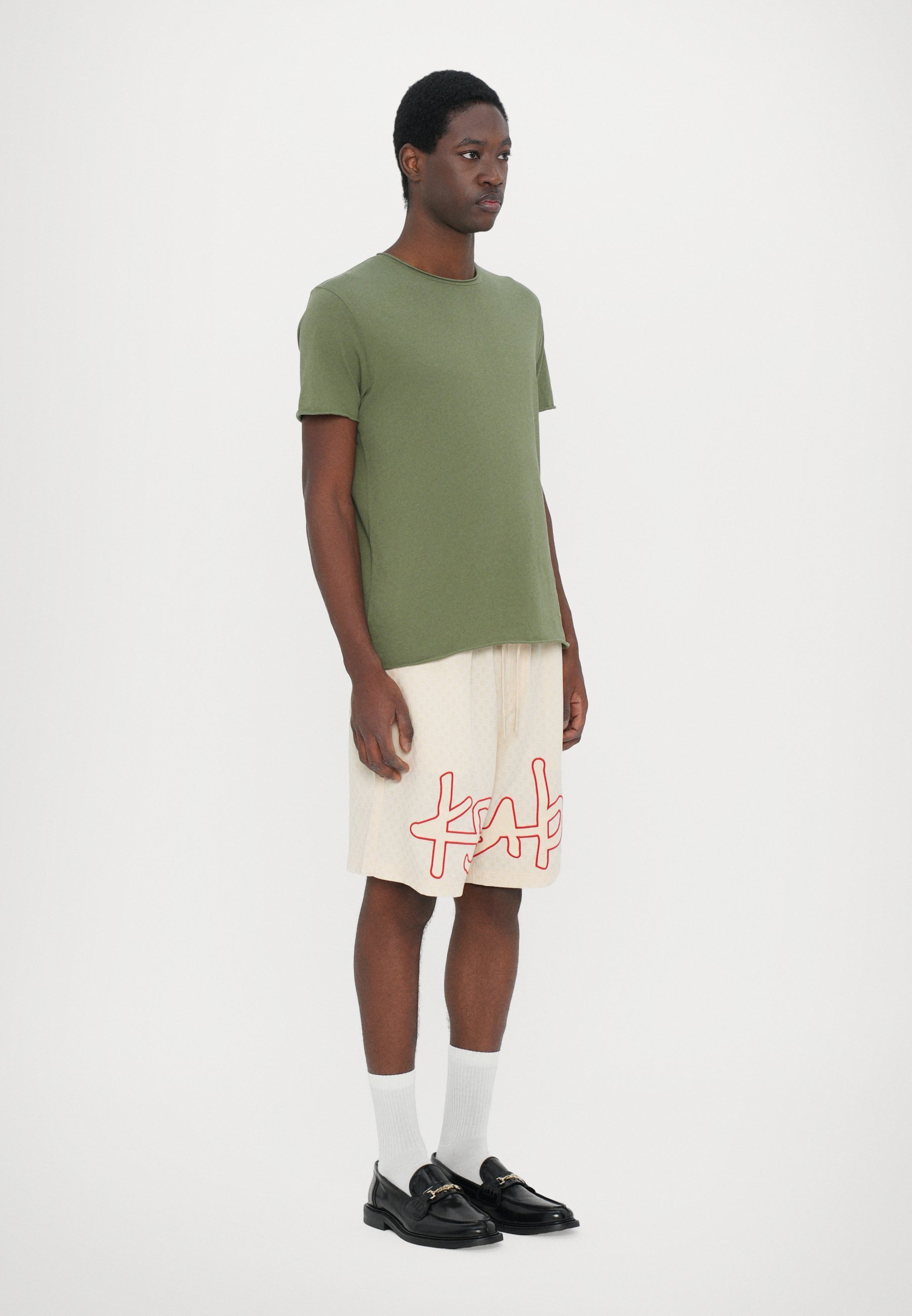 Filippa K Basic T-paita - haalistuneen vihreä