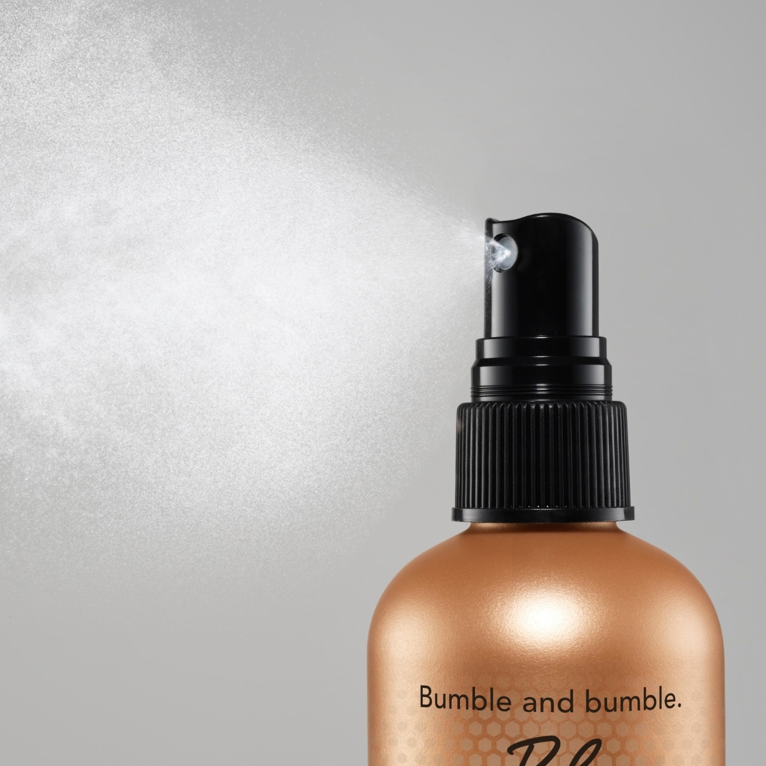 Bumble and bumble. Σπρέι θερμικής προστασίας Heat Shield Heat Shield Thermal Protection Mist - 60 ml