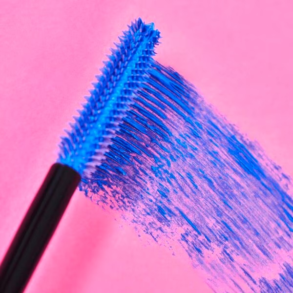 Essence I Love Extreme Blue Crazy Volume skropstu tuša<br>12ml