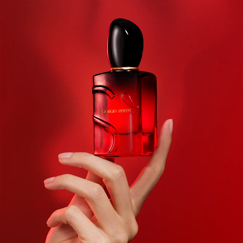 Armani Sì Passione Intense Eau de Parfum, nachfüllbare Flasche für Damen