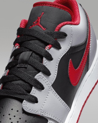 Air Jordan 1 Low Older Kids' Shoes