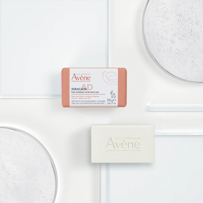 Barra de limpeza ultranutritiva Avène XeraCalm AD Ultra-Rich para pele seca e atópica