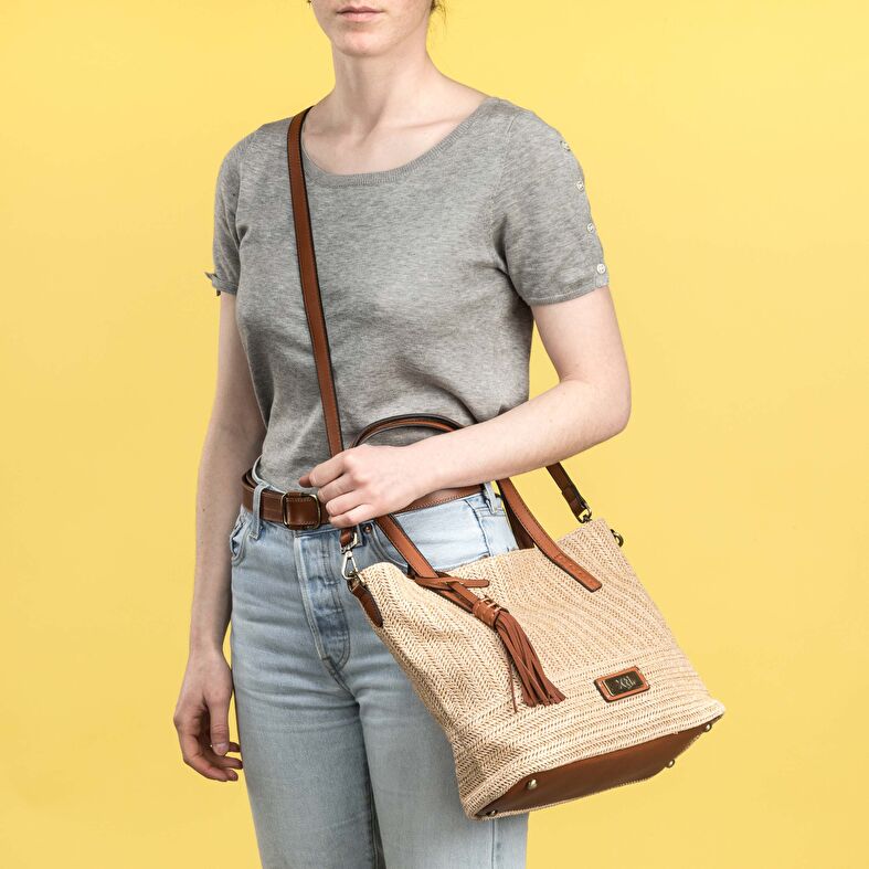Bolsos de mujer color beige